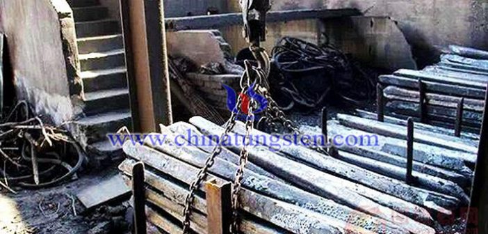 李克強:堅定不移取締地條鋼 防止死灰復燃 地條鋼圖片