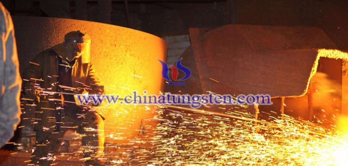 英國(guó)鋼鐵業(yè)變遷對(duì)全球應(yīng)對(duì)產(chǎn)能過剩的啟示 鋼鐵冶煉圖片