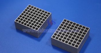 中鎢線上鎢合金準(zhǔn)直器圖片