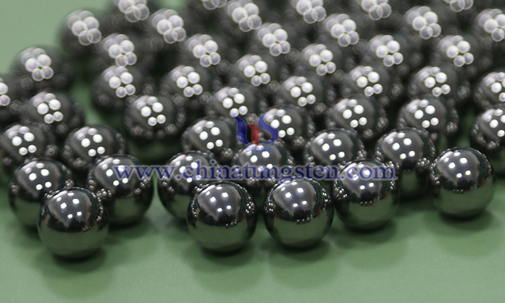 中鎢智造硬質(zhì)合金球圖片