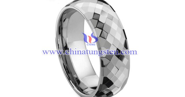 Tungsten Steel is Known As “The Diamond in The Metal”, Make To Jewelry Can Be Compared With The Diamond tungsten steel ring picture