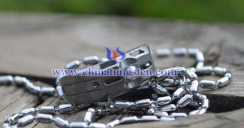 Tungsten Steel Self-Defense Ring, The Secret Weapon Of Women’s Life tungsten steel self defense ring picture
