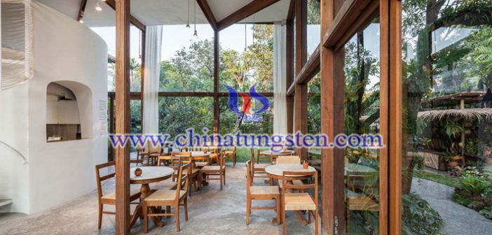 遮光材料用のメタタングステン酸アンモニウム粉末 遮光材用メタタングステン酸アンモニウム粉末の寫真