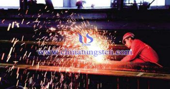 特朗普拒絕中國鋼鐵過剩產(chǎn)能削減方案 特朗普圖片