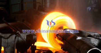 中鋼協(xié)辟謠:鋼廠噸鋼利潤179元 鋼鐵生產(chǎn)車間圖片