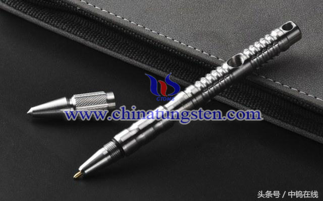 鎢鋼戰(zhàn)術筆圖片