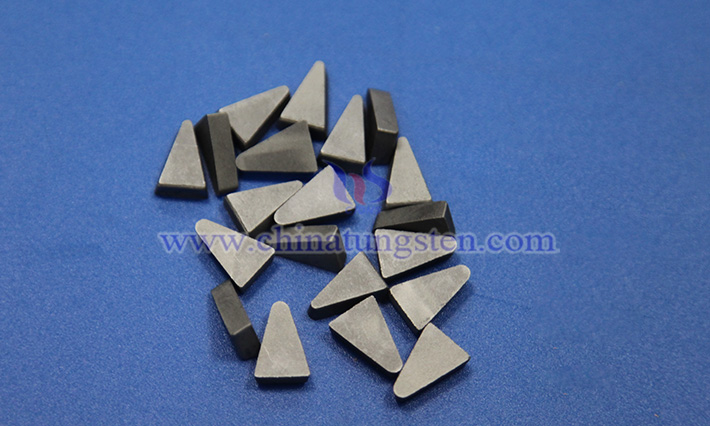 中鎢智造硬質(zhì)合金刀具圖片